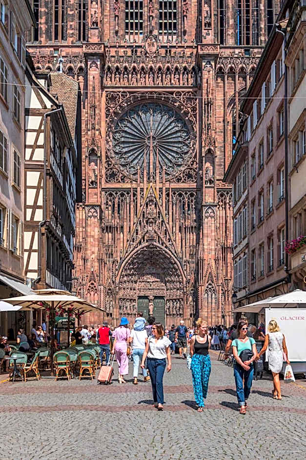 Cerise Strasbourg Appart Hotel