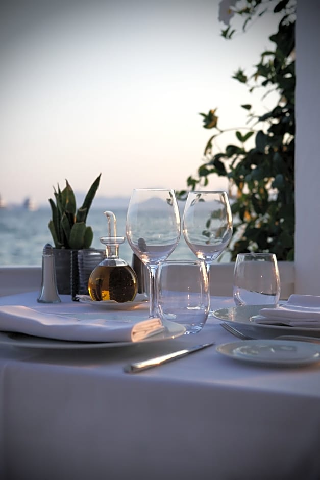 Garden Beach Hotel
