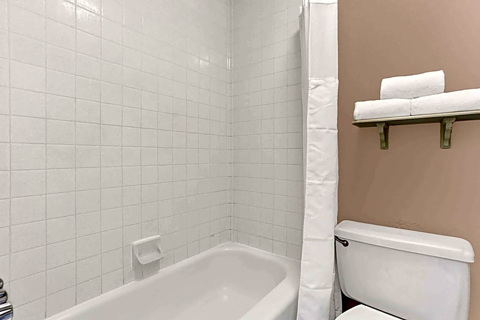 Days Inn by Wyndham Tucson City Center