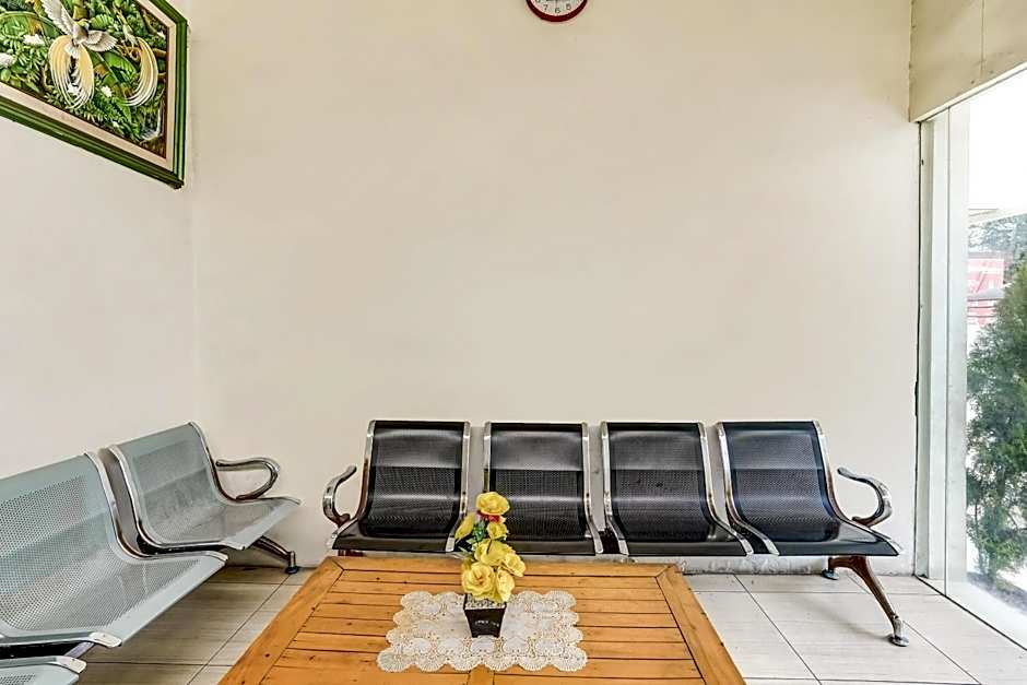 OYO 91361 Benlin D'kost Syariah