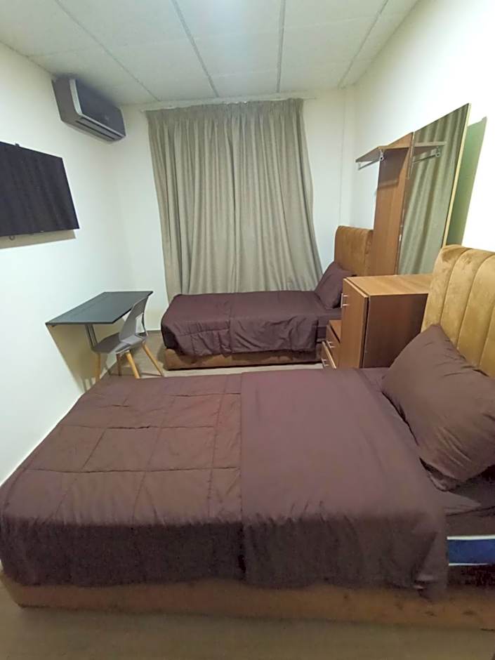 Hôtel Meuble Parisien