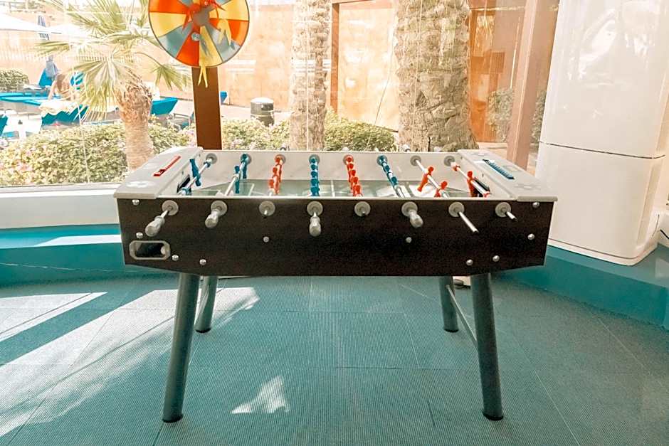 The Diplomat Radisson Blu Residence