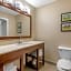 Comfort Suites Cedar Falls