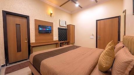 Comfort Deluxe Room