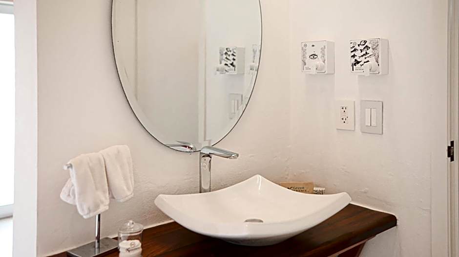 The Xperience by g - Adults only