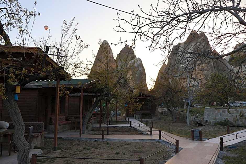 Seven Rock Cave Hotel