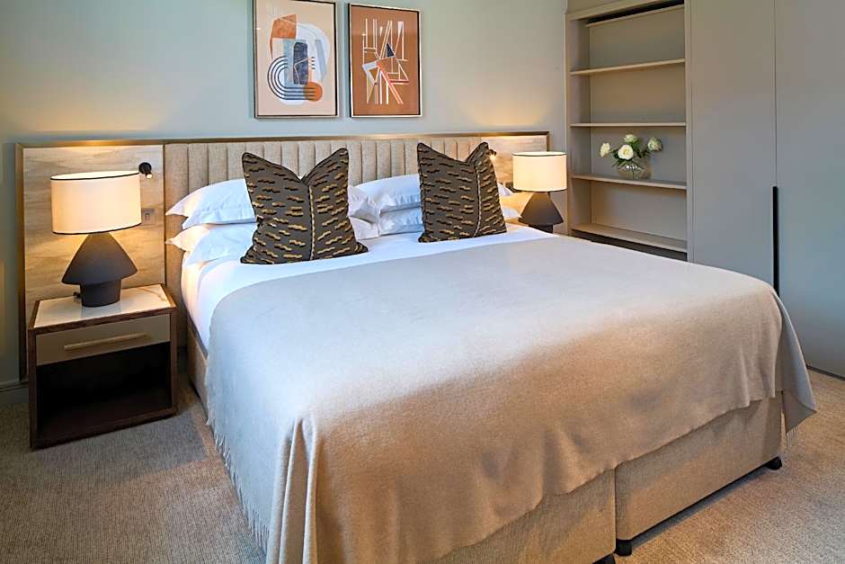 Photo 1 of 9 of Luxury Apartment