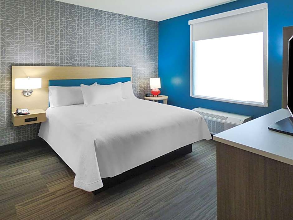 Home2 Suites by Hilton Pensacola I 10 Pine Forest Road, FL