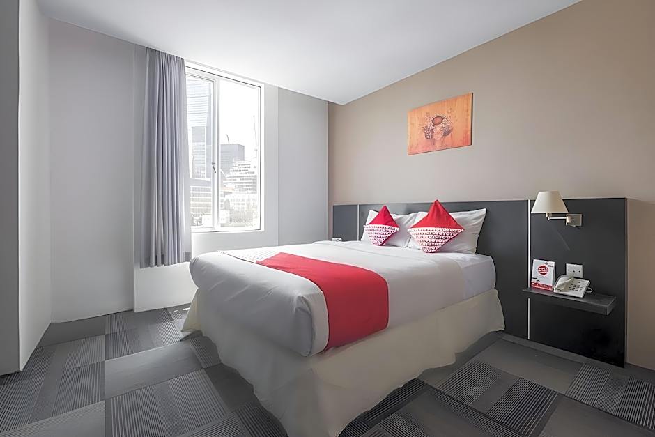 Urbanview Hotel Asyra Makassar