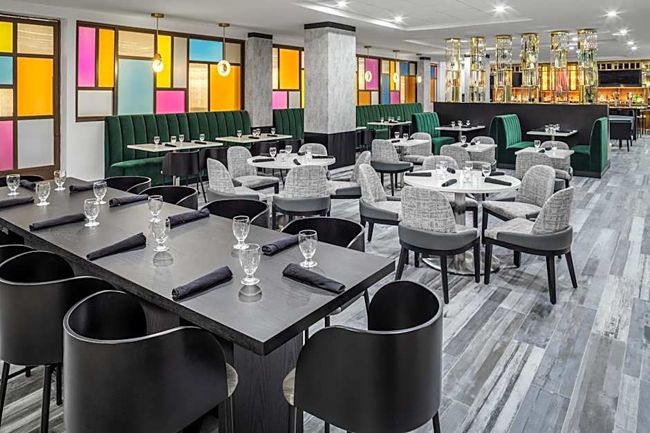 DoubleTree by Hilton Sarasota Bradenton Airport