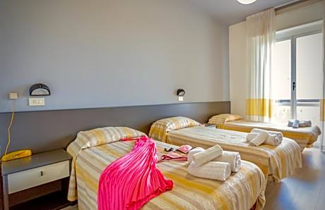 Triple Room with Balcony
