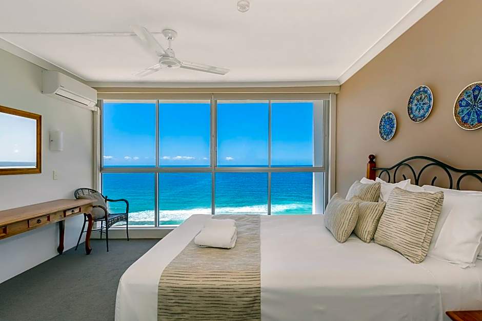 Golden Sands on the Beach - Absolute Beachfront Apartments