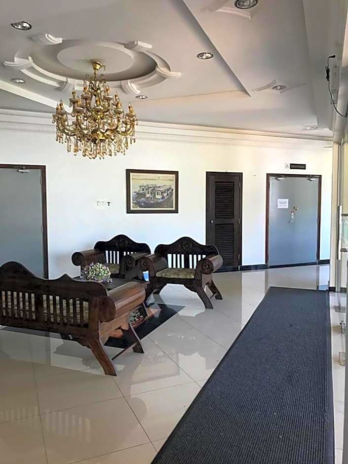 Teluk Lipat Seaview Inn