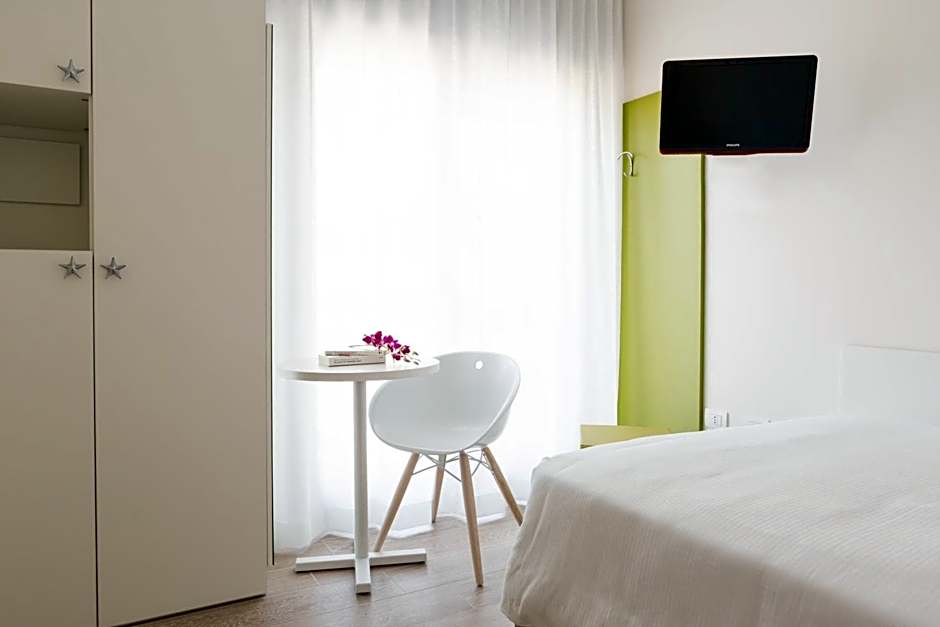 Hotel Mediterraneo