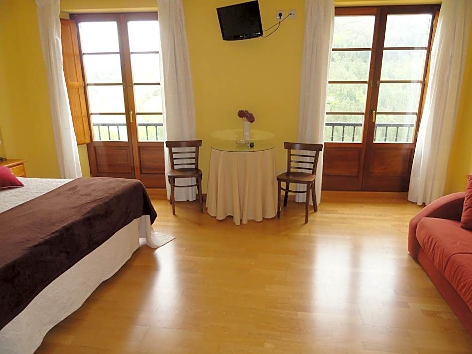 Hotel Restaurante Casa Petronila