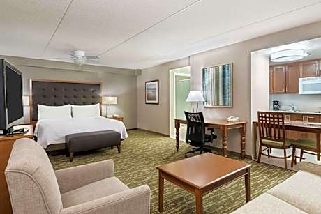 Homewood Suites by Hilton Holyoke-Springfield/North