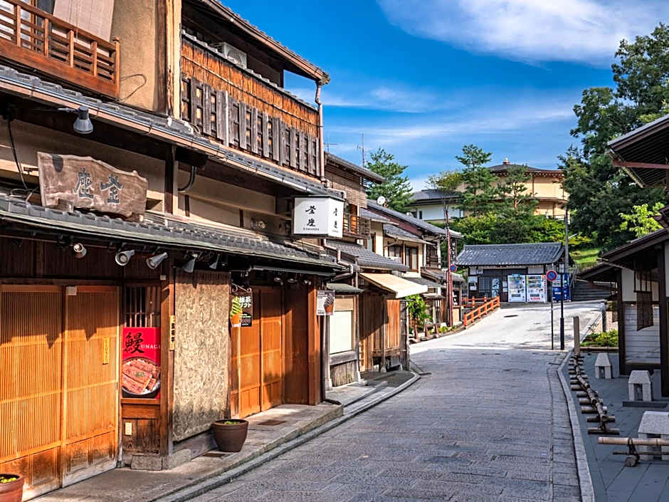 THE BLOSSOM KYOTO