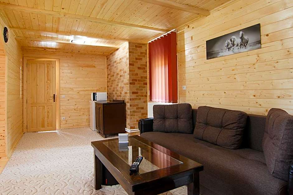 Centrul de Echitatie Poiana Brasov