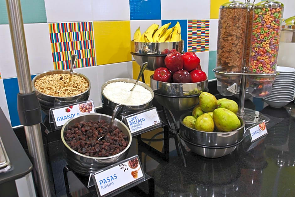 Holiday Inn Express & Suites Mexicali By IHG