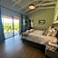 Khululeka Safaris Lodge