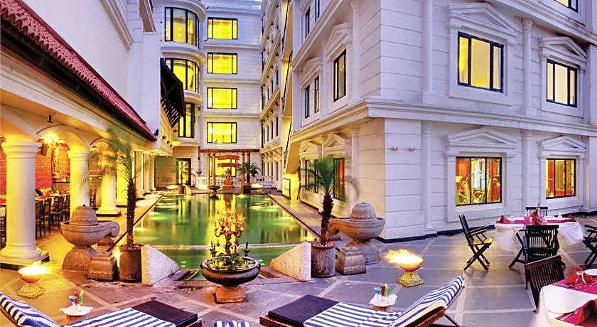 Anandha Inn Convention Centre and Suites