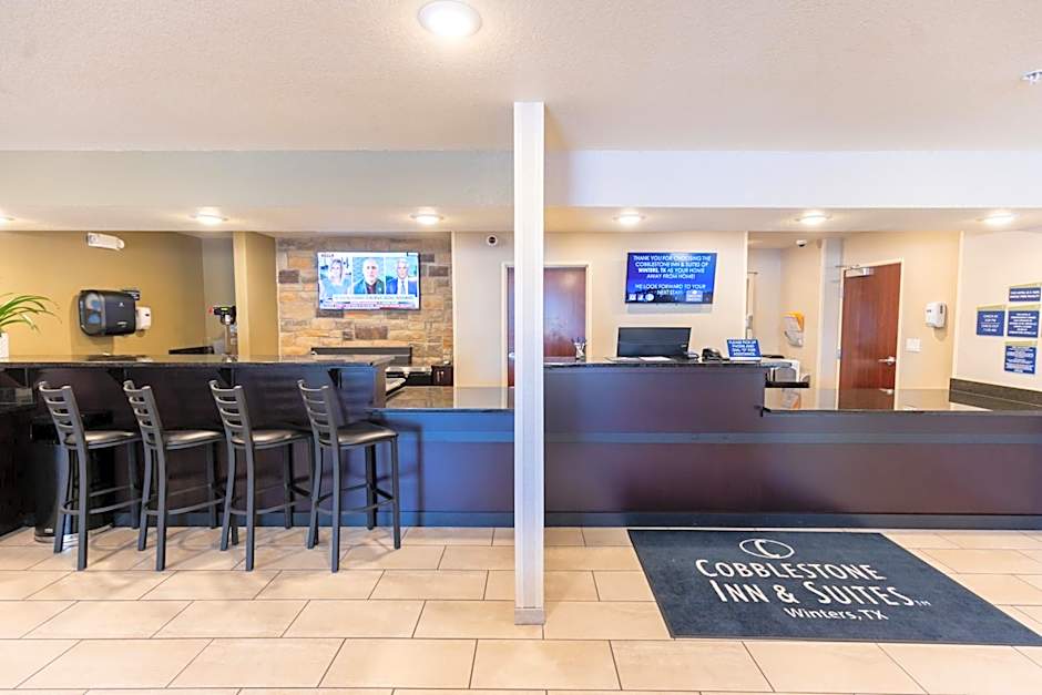 Cobblestone Inn & Suites - Winters