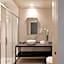Opera35 Boutique Hotel