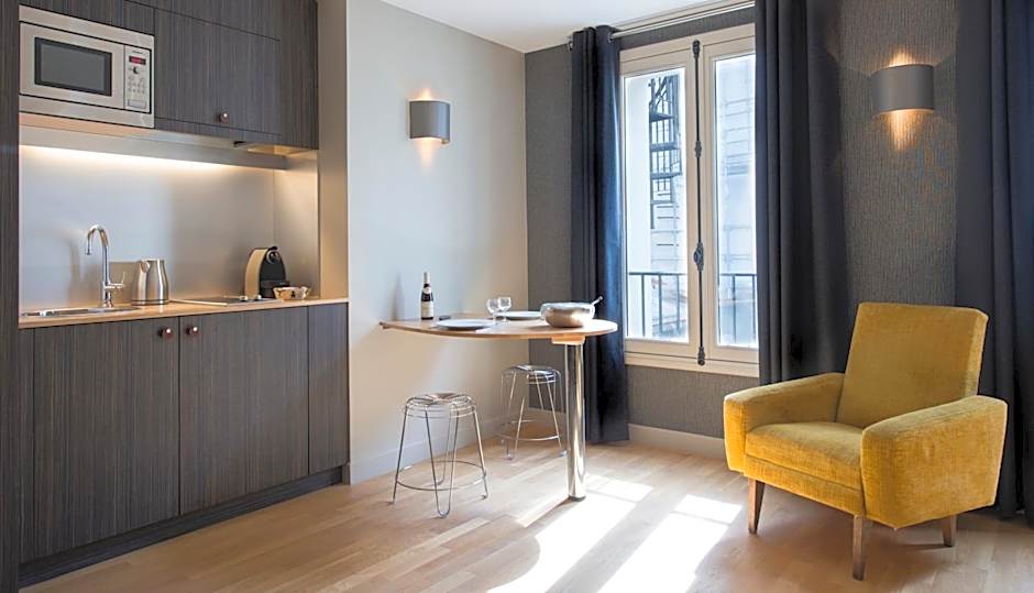 Suites & Hotel Helzear Champs-Elysees