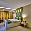 Treebo Premium Metropolis