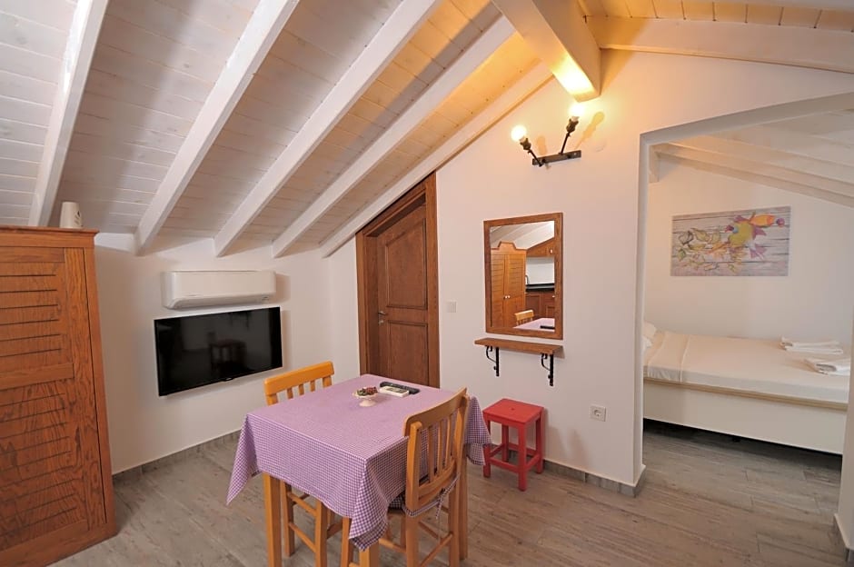 Brothers Çeşme Boutique Hotel