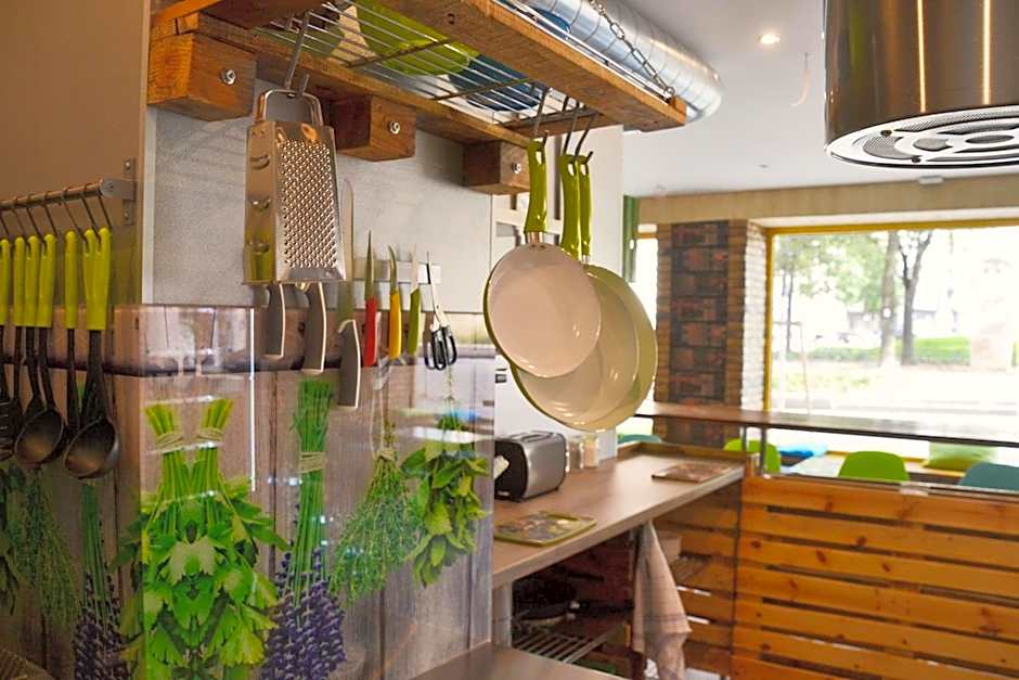 Do Step Inn Central - Self-Service-Hostel