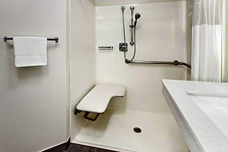 King Room - Disability Access