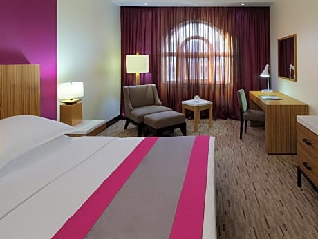 Superior Room - Pool View