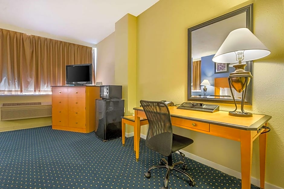 Inn at Lebanon - Hershey & Manheim area