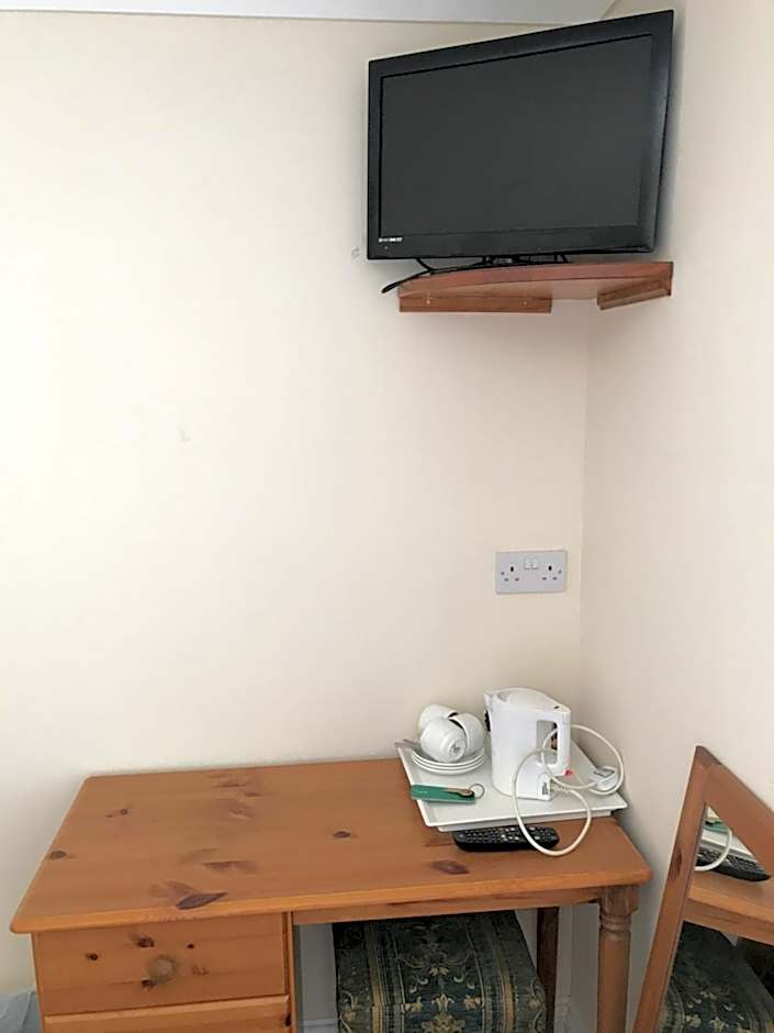 The Maxwell Arms Hotel