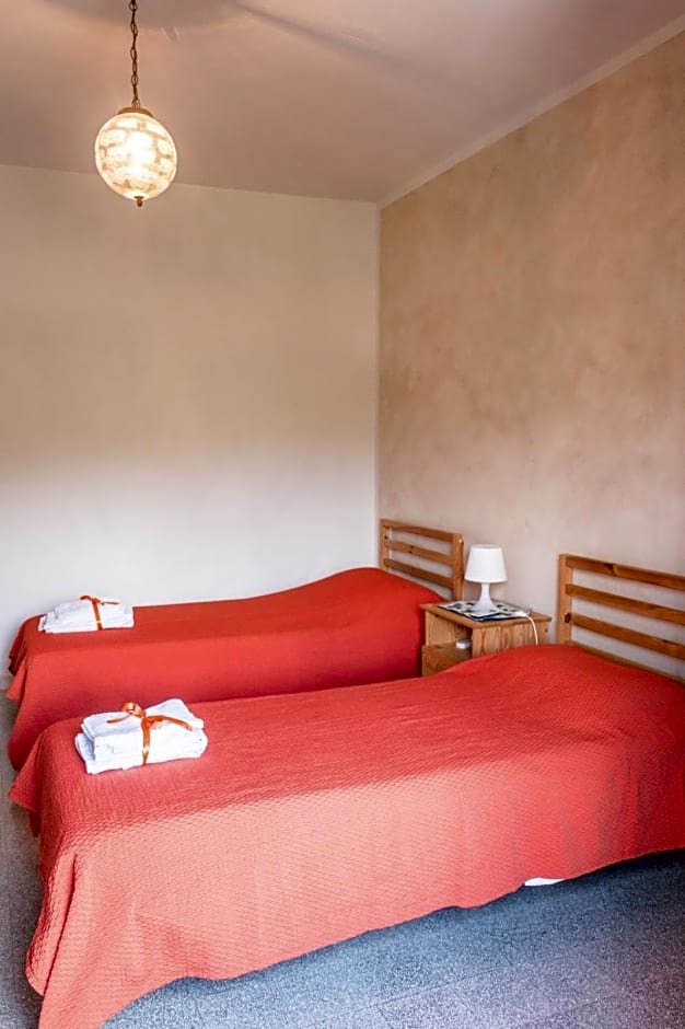 Casale storico nella campagna cilentana