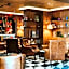 The Motley Hotel Richmond, Tapestry Collection by Hilton