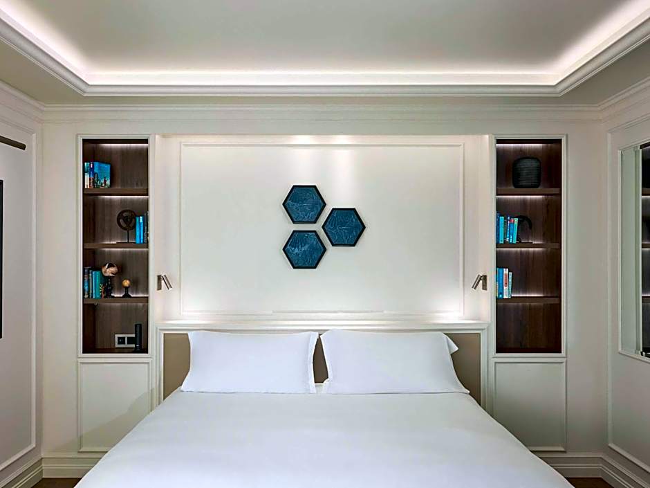 Sofitel Barcelona Skipper