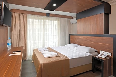 Standard Room Single Use