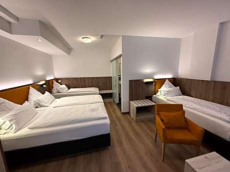 Superior Quadruple Room