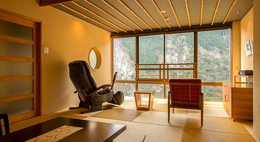 Wanoyado Hotel Iya Onsen Natural Hot Spring