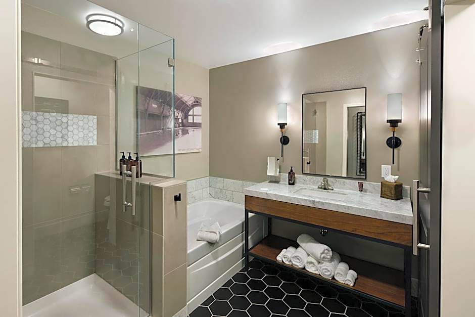 Oxford Suites Paso Robles