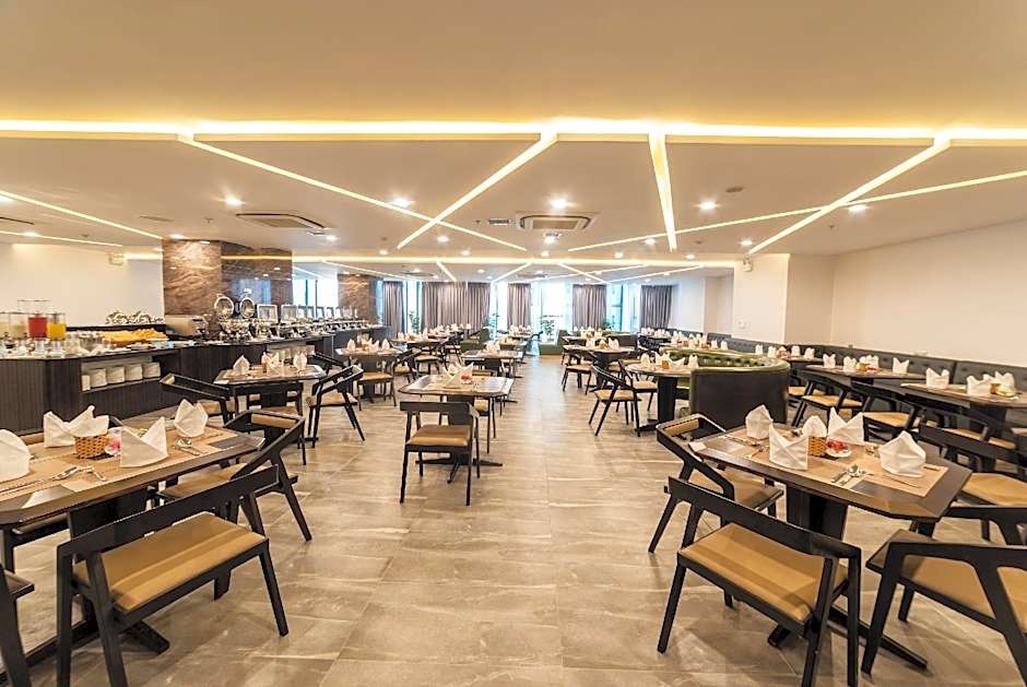 Majestic Premium Hotel