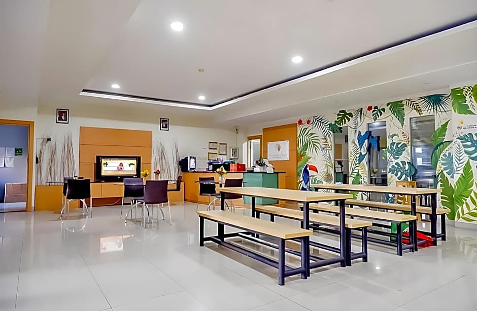 OYO Life 93383 Wisma Kencana Puteri