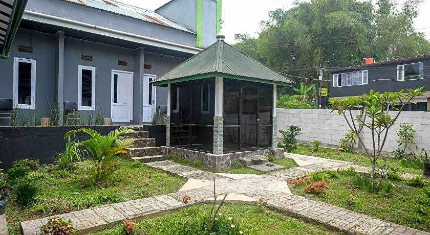 RedDoorz Syariah @ Jalan Dieng Wonosobo 2