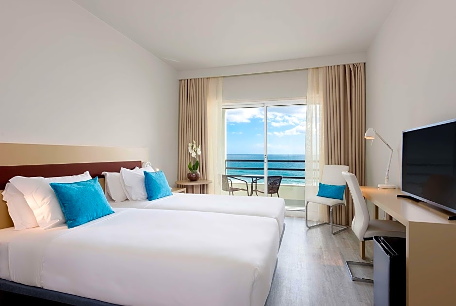 Photo 1 of 2 of Premium 2 Beds, Sea View