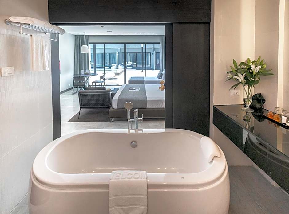 S Ratchada Leisure Hotel - SHA PLUS