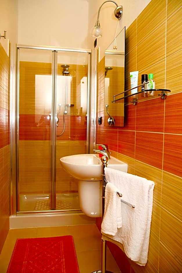 Villa Marogna Rooms And Breakfast