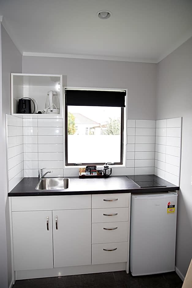 BKs Palm Court Motor Lodge