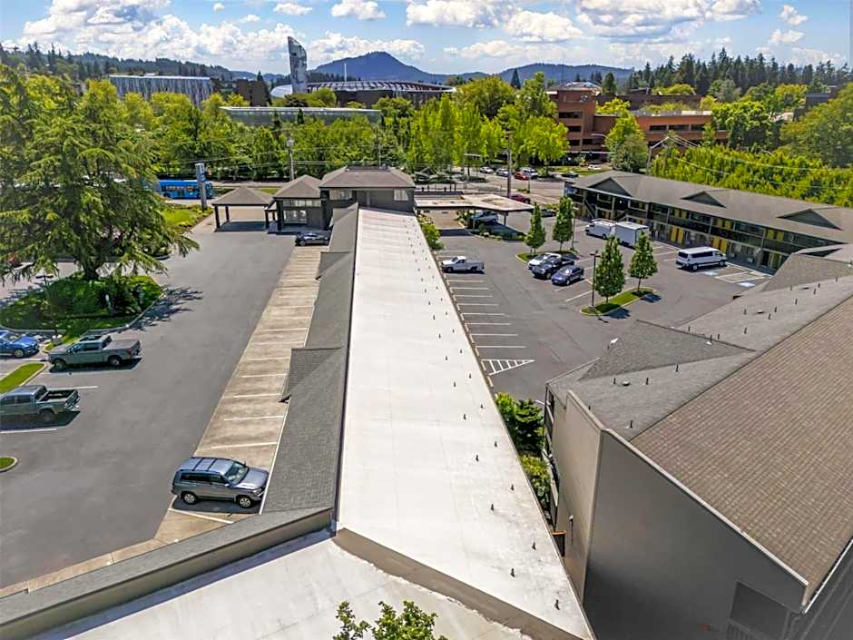 Best Western New Oregon Motel